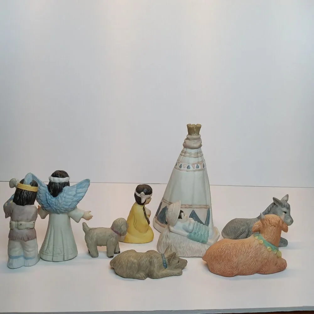 Vintage House Of Lloyd 1992 Christmas Around The World Native American 9 pc Set
